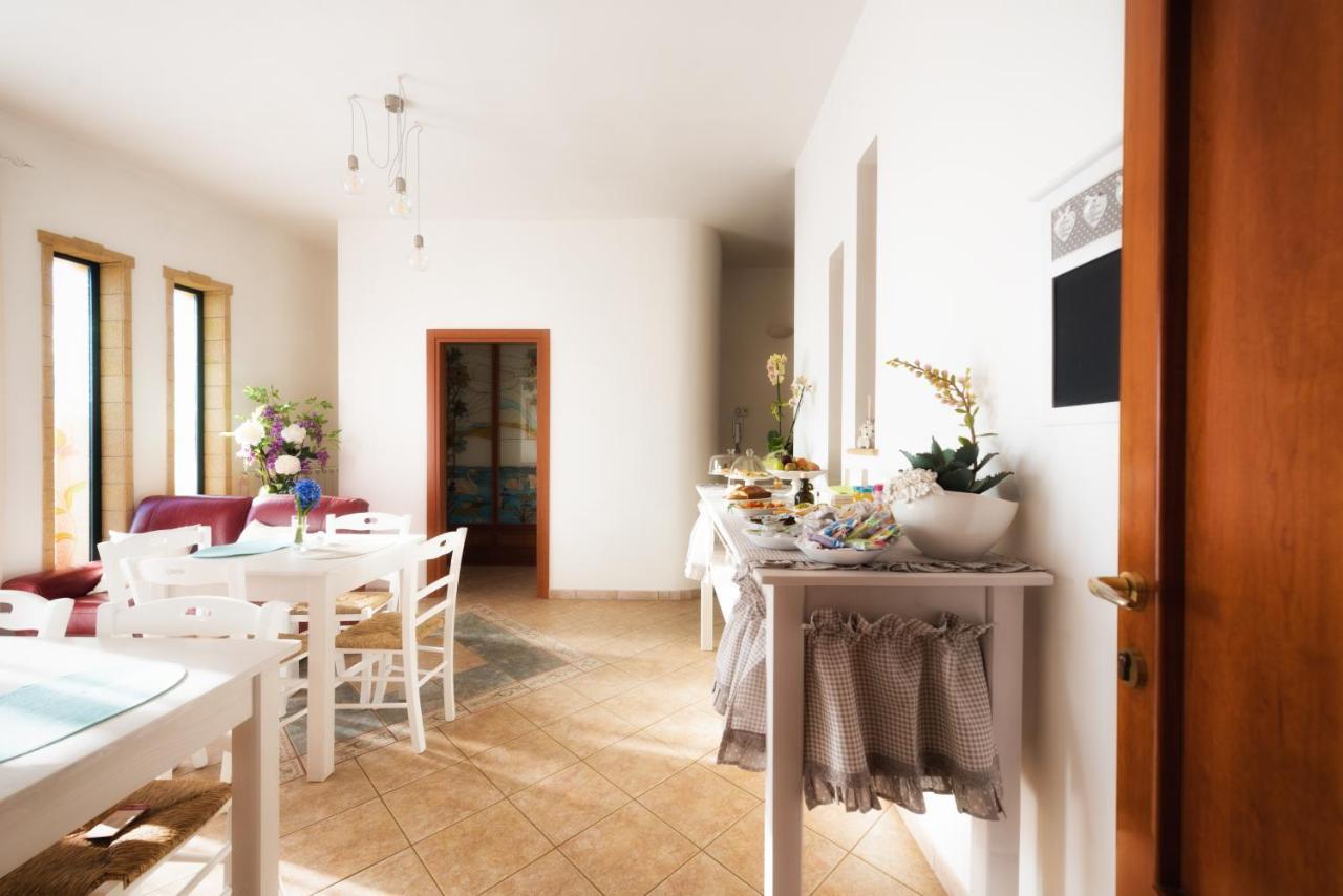 B&B Li Tarici Maruggio Extérieur photo